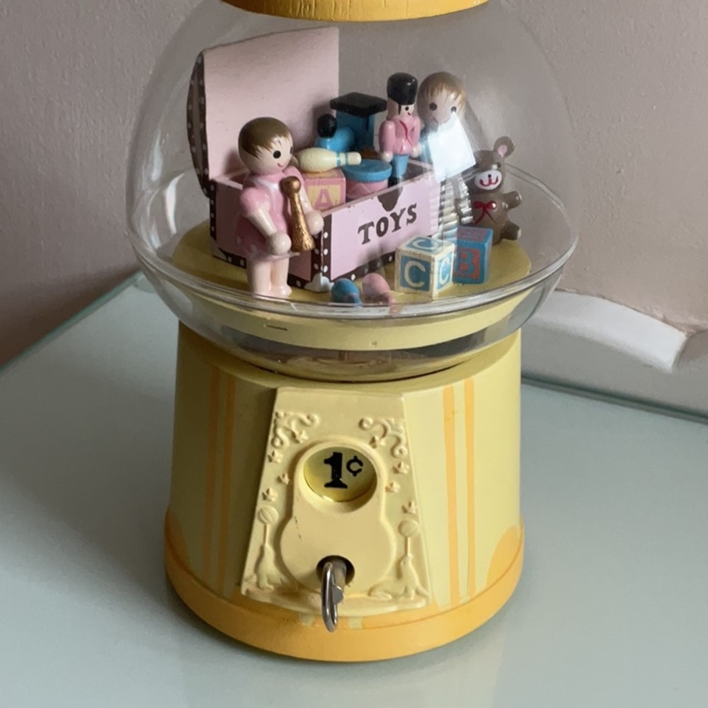 Vintage 1980’s Enesco Marching Song Gumball Music Box